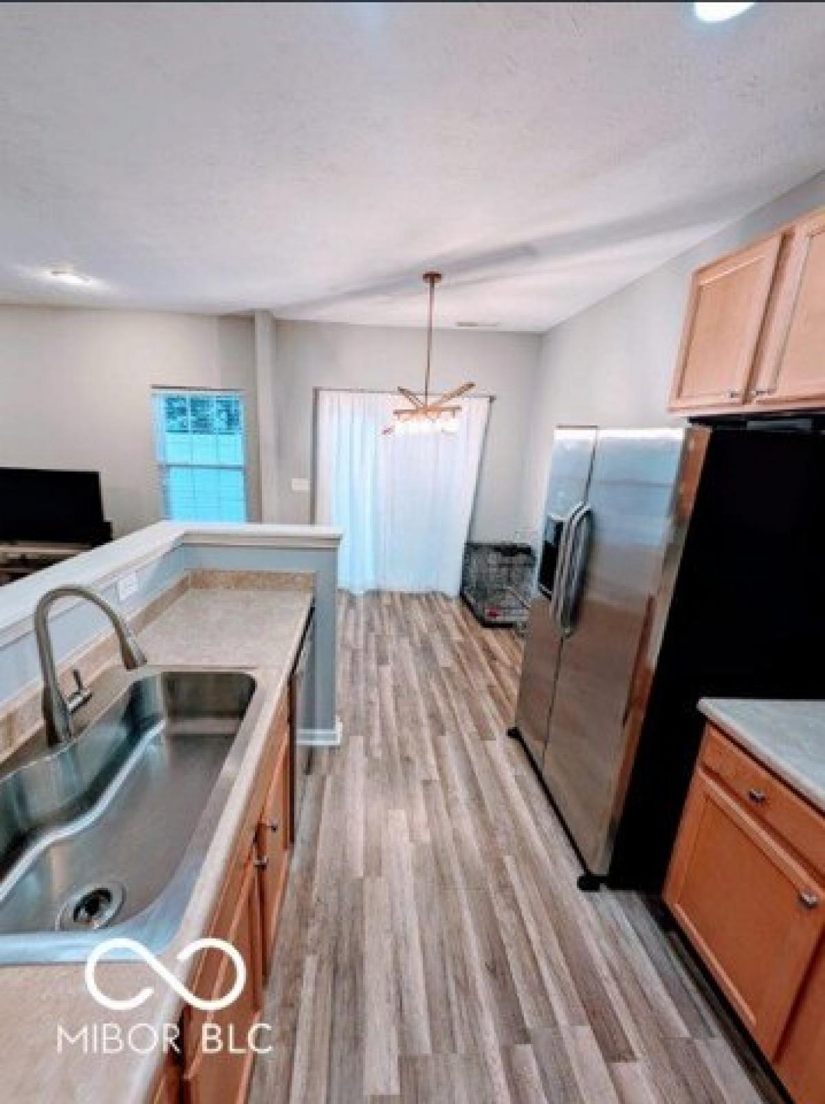 Picture of Home For Sale in Noblesville, Indiana, United States