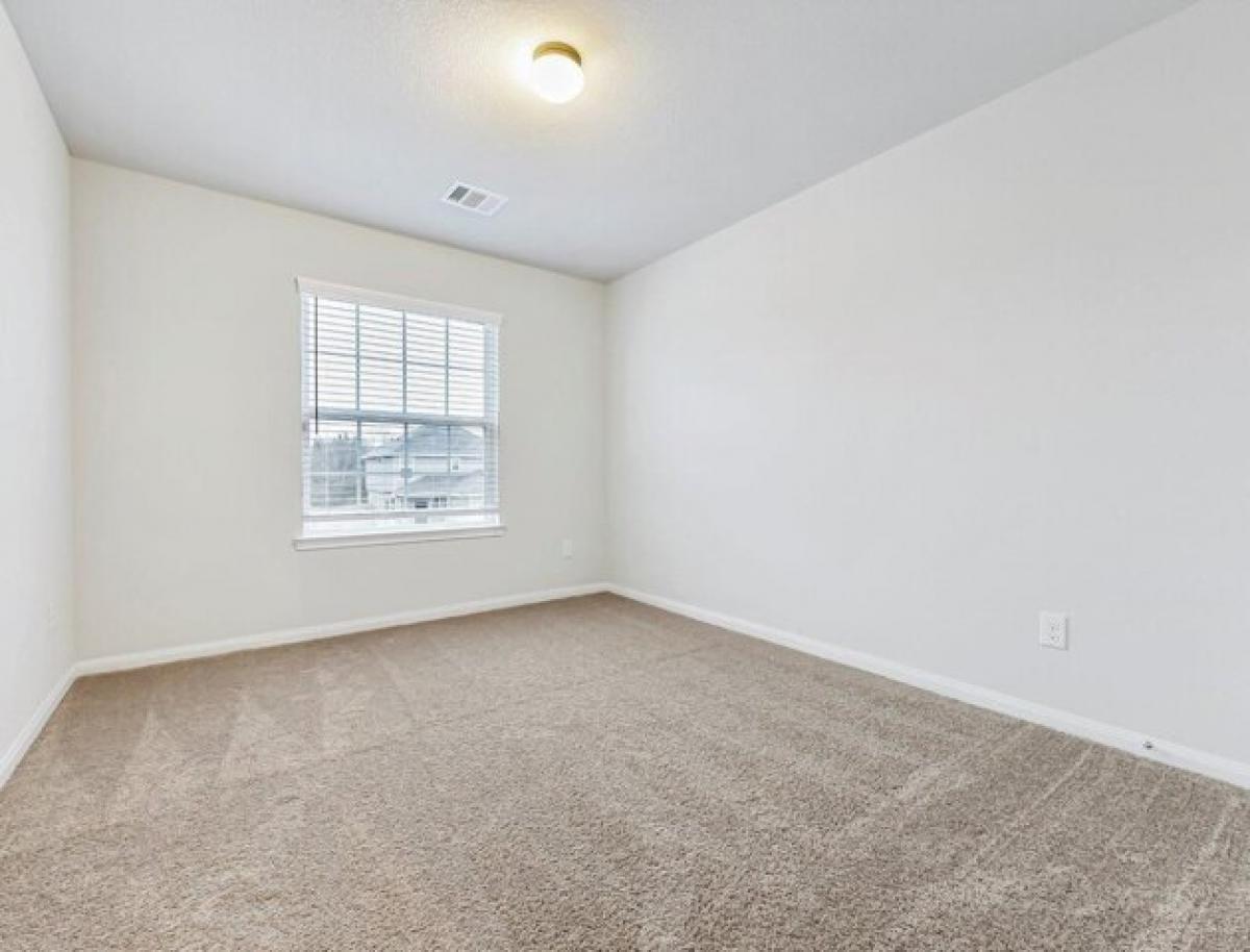 Picture of Home For Sale in Conroe, Texas, United States