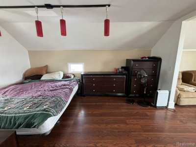 Home For Sale in Warren, Michigan