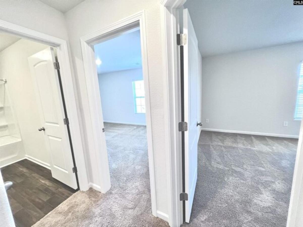 Picture of Home For Sale in Elgin, South Carolina, United States