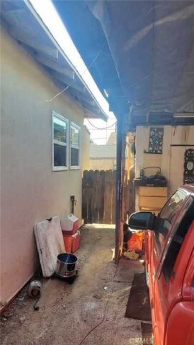 Home For Sale in Bakersfield, California