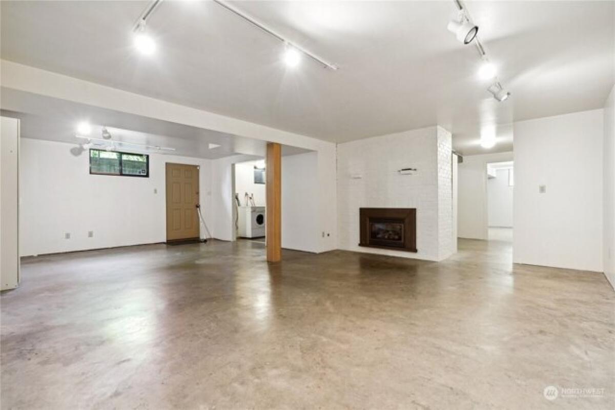 Picture of Home For Sale in Auburn, Washington, United States