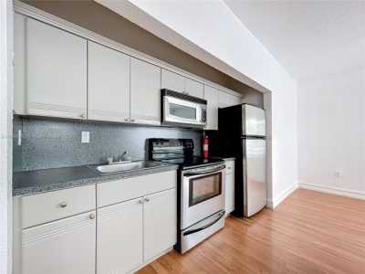 Home For Sale in Miami Beach, Florida