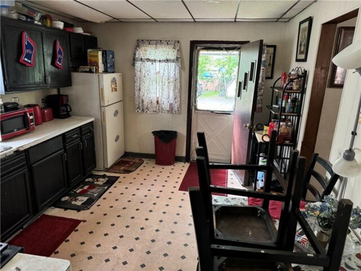 Picture of Home For Sale in Rochester, New York, United States