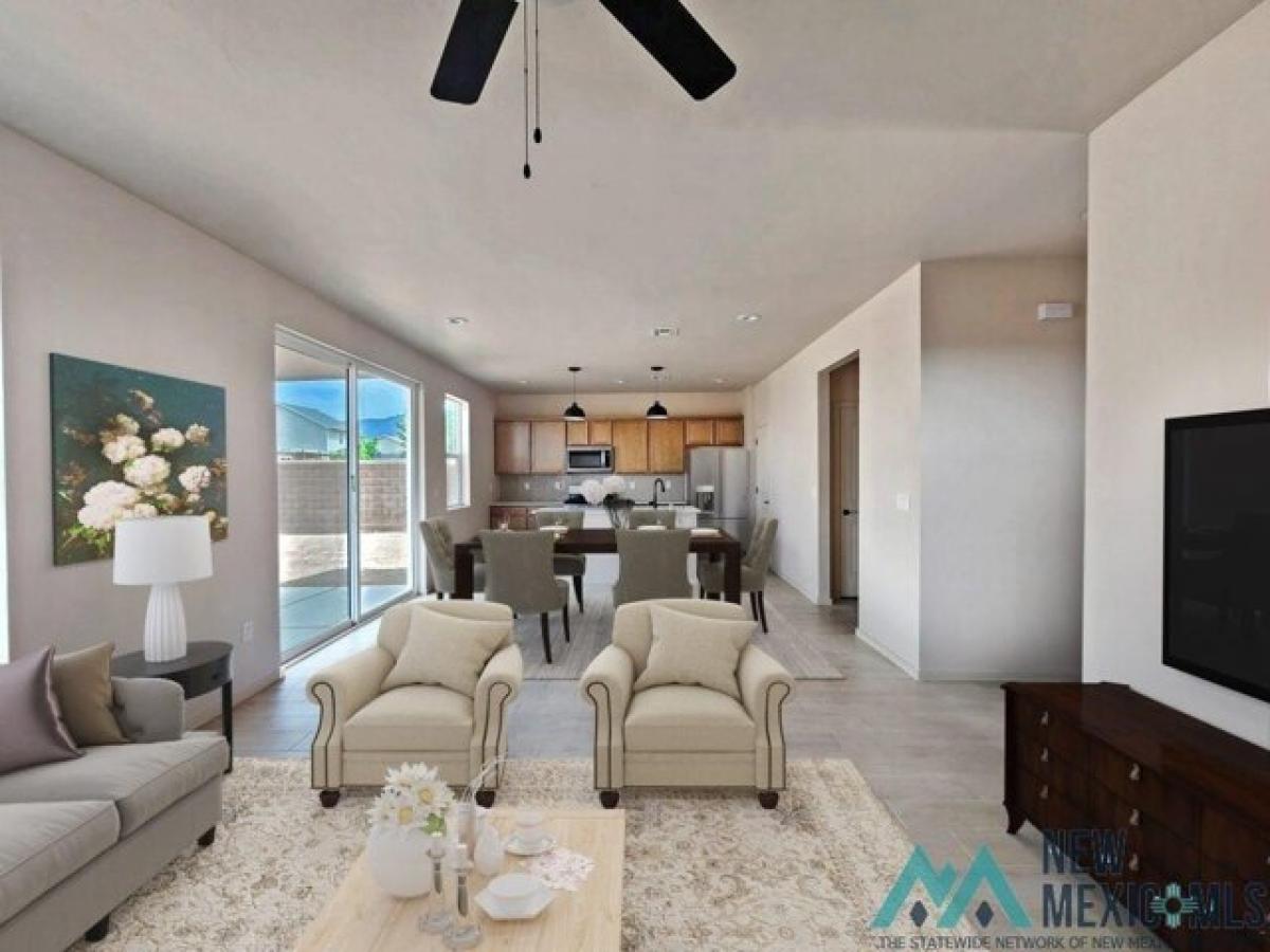 Picture of Home For Sale in Roswell, New Mexico, United States