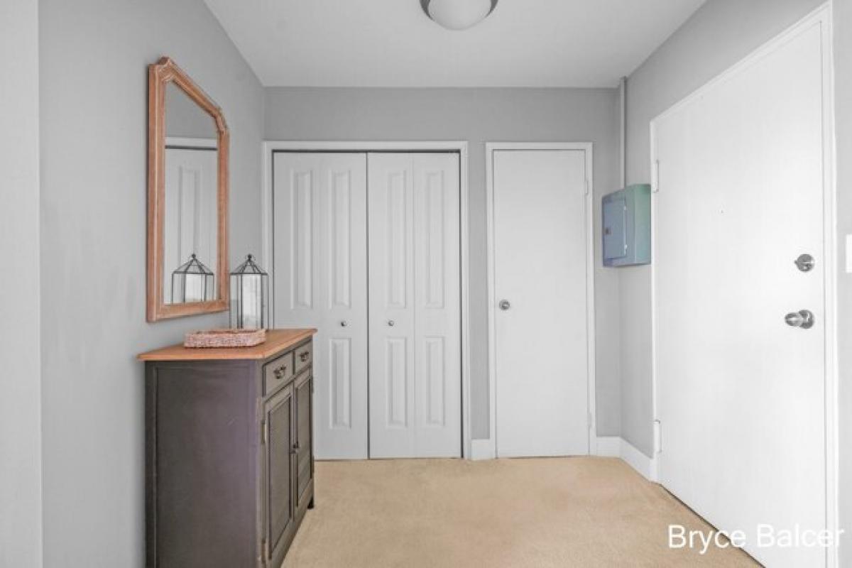 Picture of Home For Sale in Grand Rapids, Michigan, United States