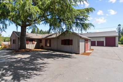 Home For Sale in Newberg, Oregon