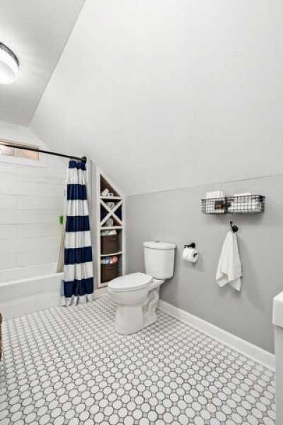 Home For Sale in Michigan City, Indiana