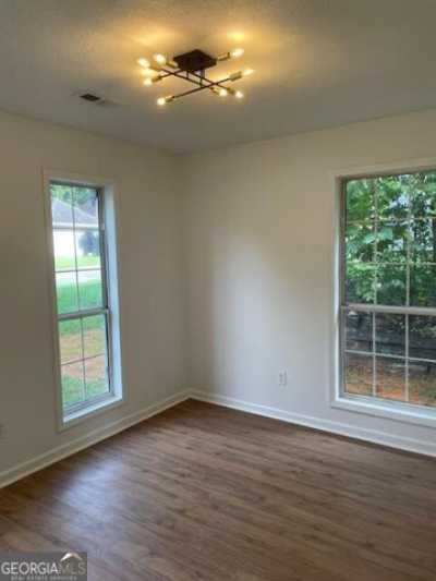 Home For Sale in Riverdale, Georgia