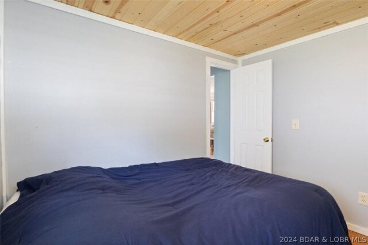 Picture of Home For Sale in Rocky Mount, Missouri, United States