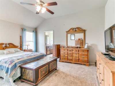 Home For Sale in Yukon, Oklahoma
