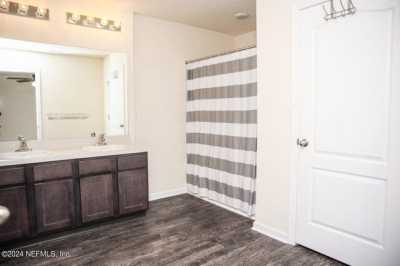 Home For Sale in Green Cove Springs, Florida