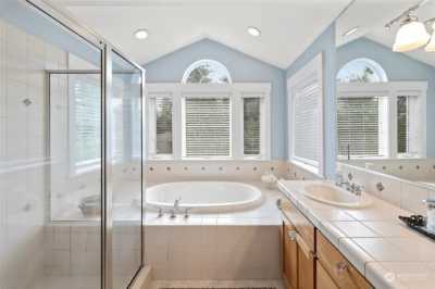 Home For Sale in Gig Harbor, Washington