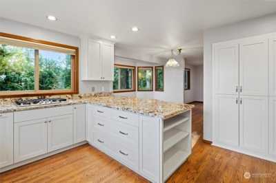 Home For Sale in Bonney Lake, Washington