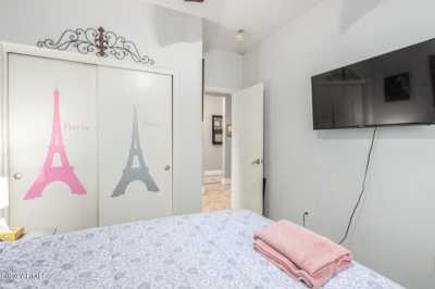 Home For Sale in Surprise, Arizona