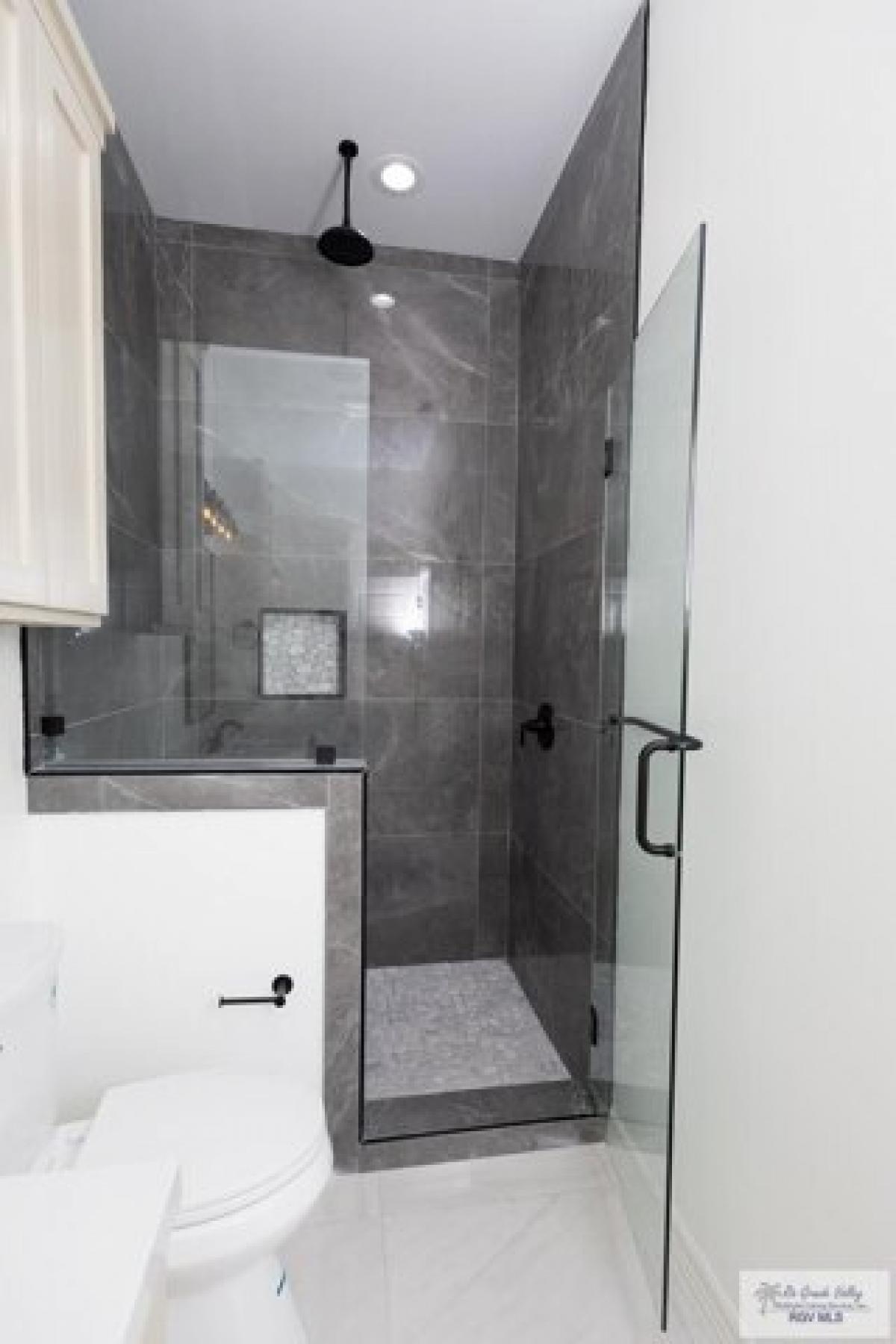 Picture of Home For Sale in Brownsville, Texas, United States