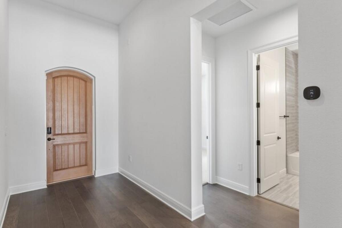 Picture of Home For Sale in Winter Garden, Florida, United States