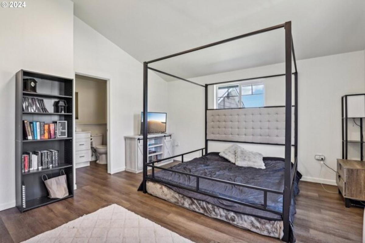 Picture of Home For Sale in Longview, Washington, United States