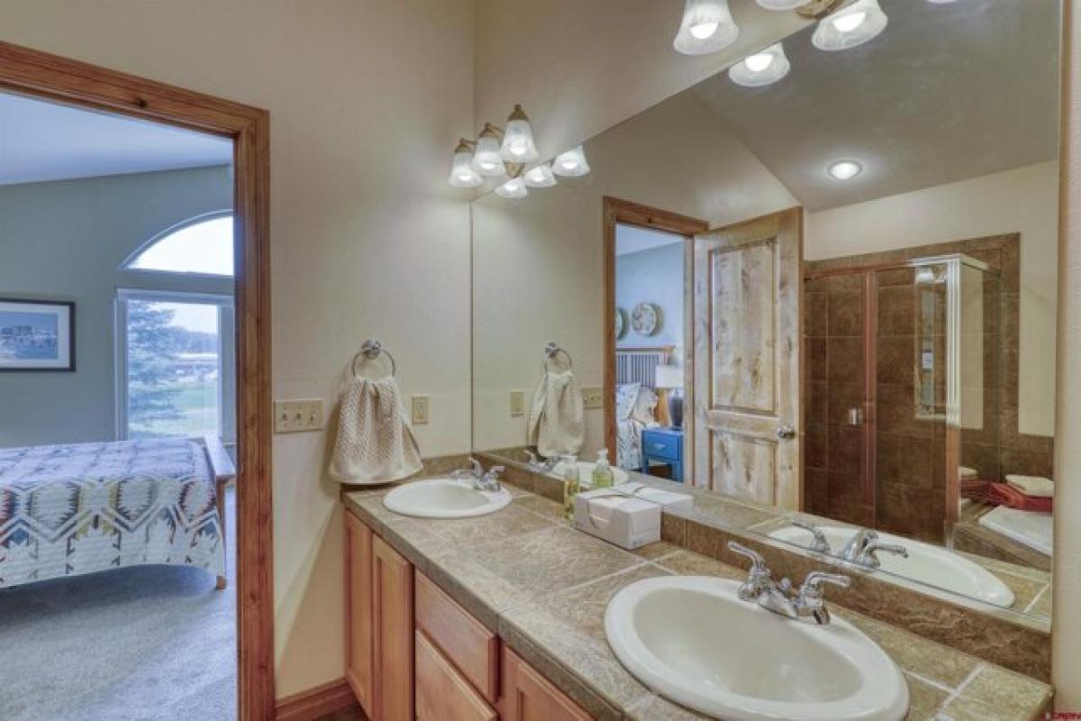 Picture of Home For Sale in Pagosa Springs, Colorado, United States