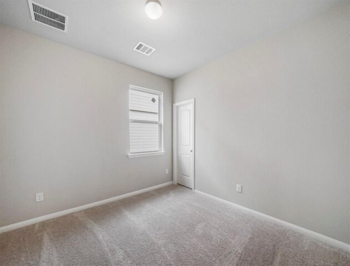 Picture of Home For Sale in Huntsville, Texas, United States