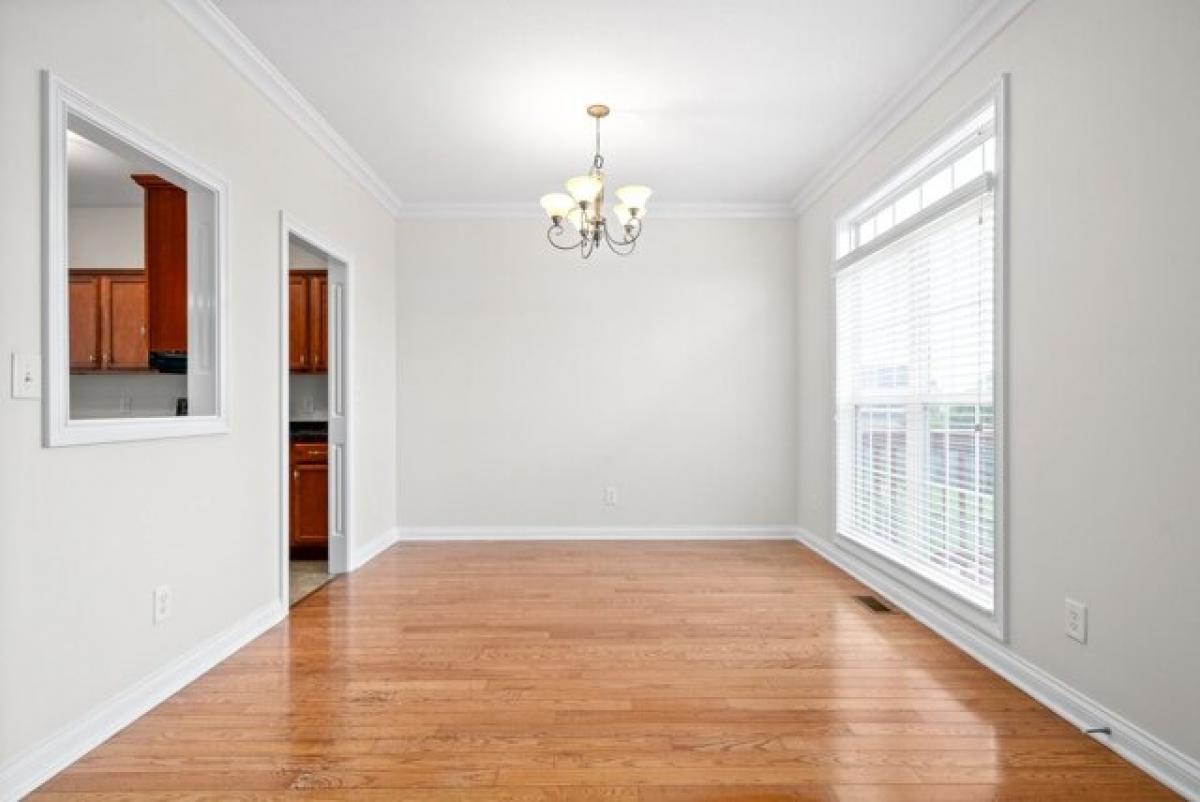 Picture of Home For Sale in Clarksville, Tennessee, United States