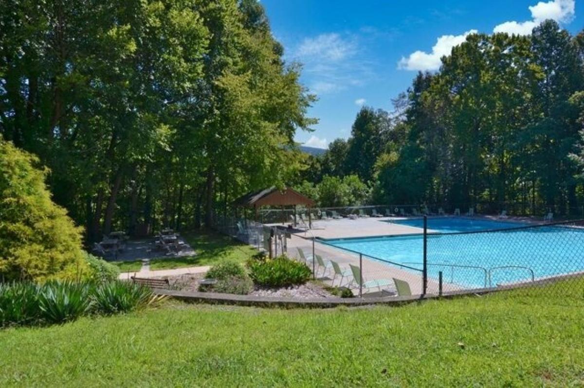 Picture of Residential Land For Sale in Ellijay, Georgia, United States