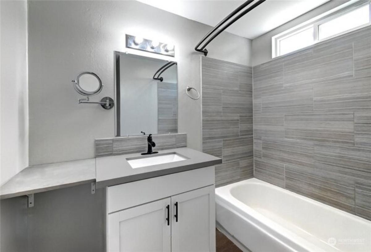 Picture of Home For Sale in Lake Stevens, Washington, United States