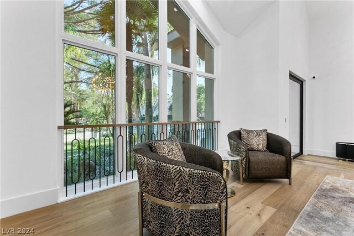 Picture of Home For Sale in Henderson, Nevada, United States