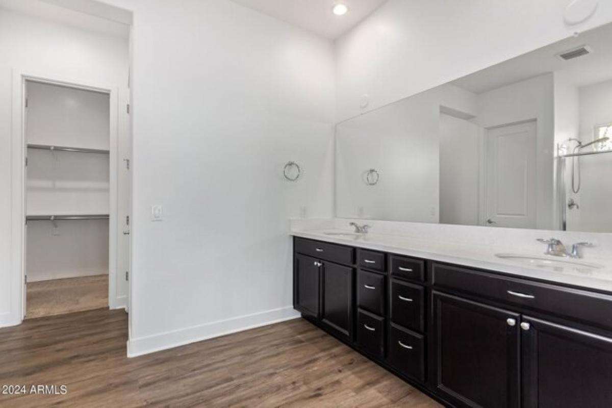 Picture of Home For Sale in Queen Creek, Arizona, United States