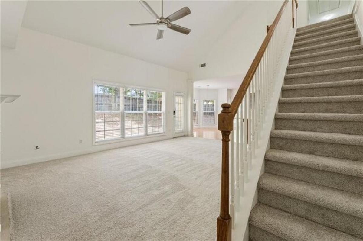 Picture of Home For Sale in Kennesaw, Georgia, United States