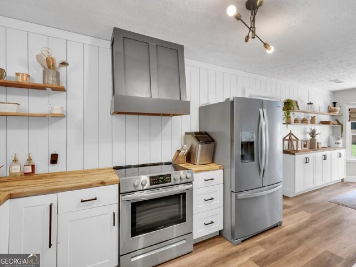 Picture of Home For Sale in Locust Grove, Georgia, United States