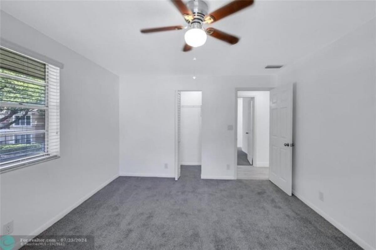 Picture of Home For Sale in Coral Springs, Florida, United States