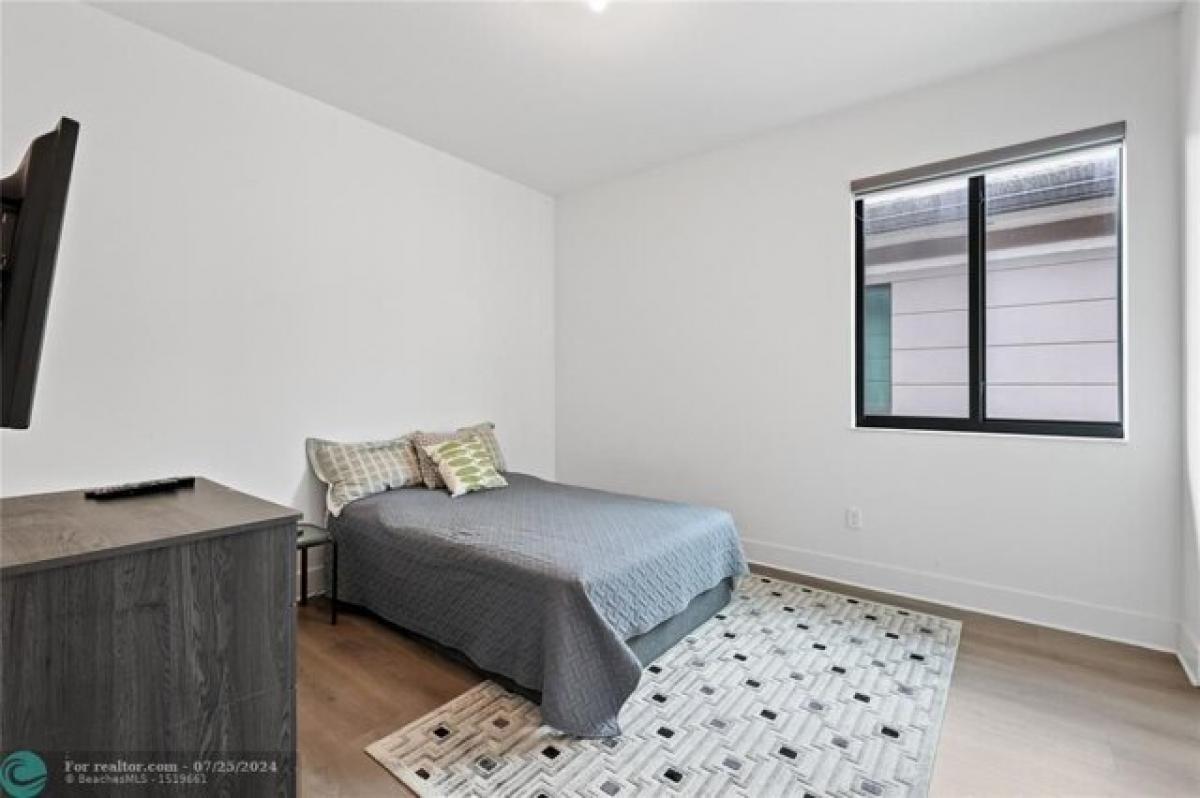 Picture of Home For Sale in Parkland, Florida, United States