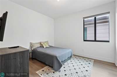 Home For Sale in Parkland, Florida