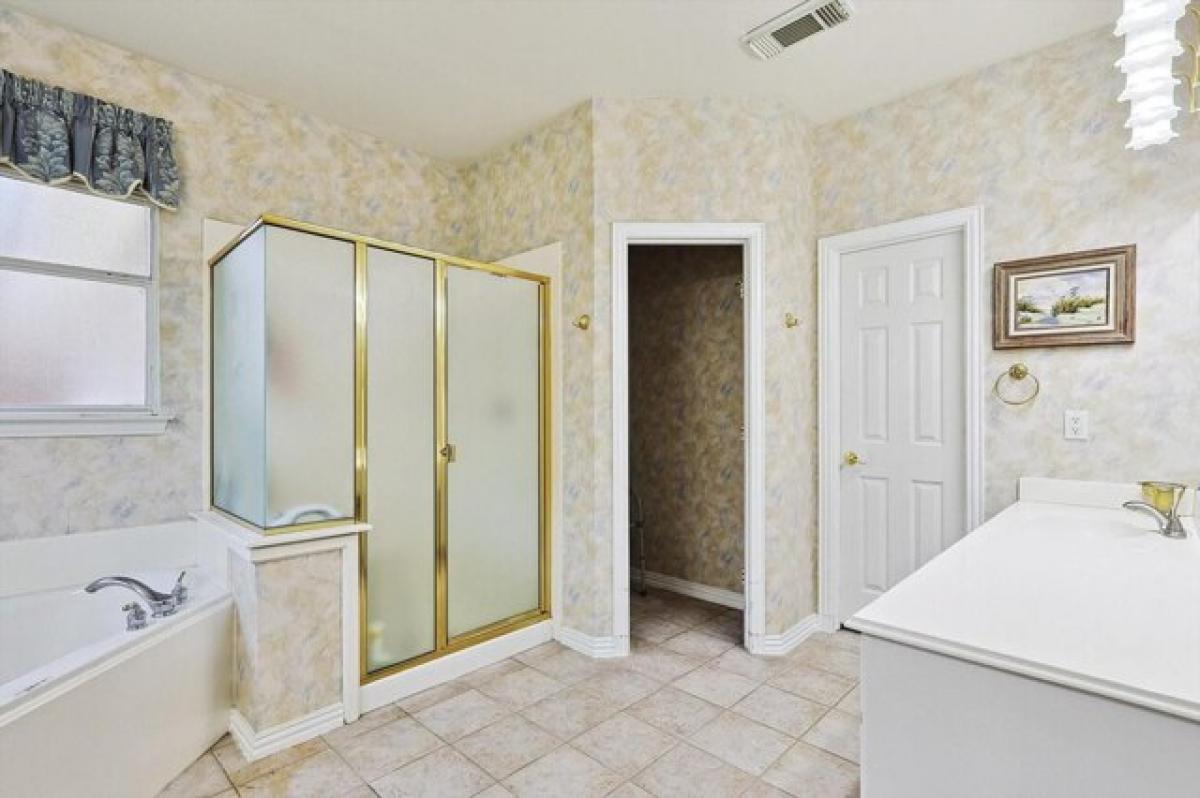 Picture of Home For Sale in Flower Mound, Texas, United States