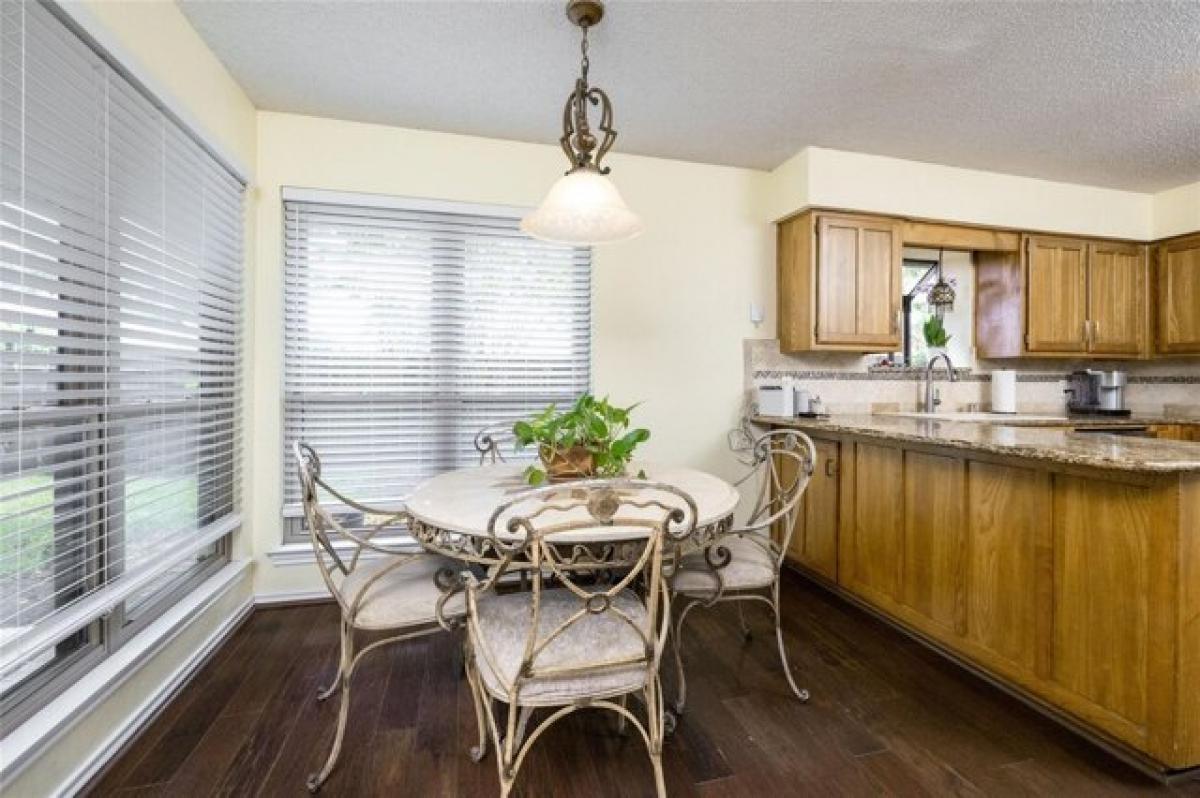 Picture of Home For Sale in Arlington, Texas, United States