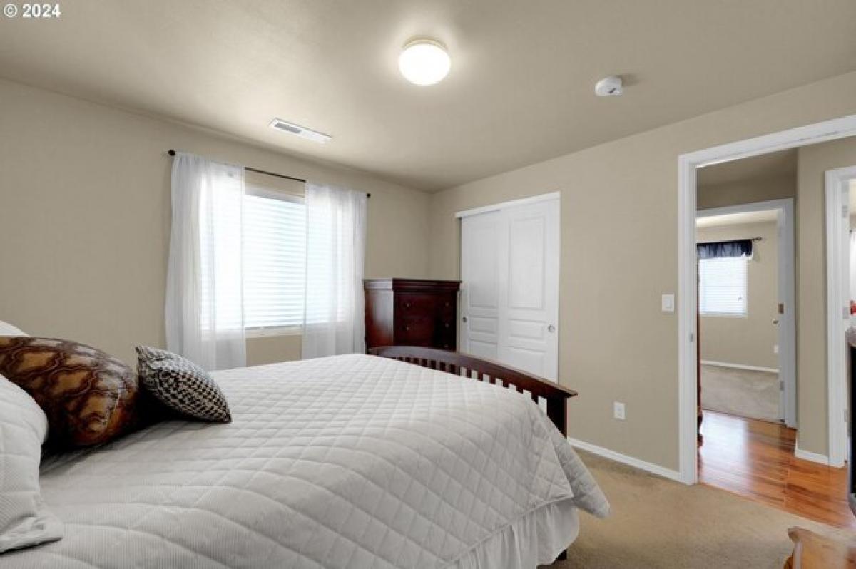 Picture of Home For Sale in Springfield, Oregon, United States