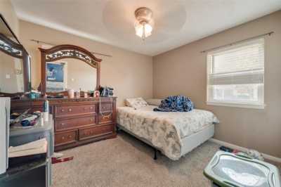 Home For Sale in Benbrook, Texas