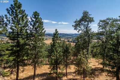 Home For Sale in Roseburg, Oregon