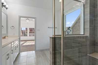 Home For Sale in McKinney, Texas