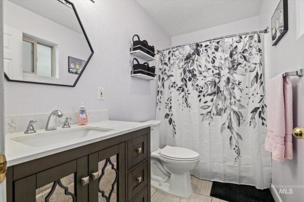 Picture of Home For Sale in Boise, Idaho, United States