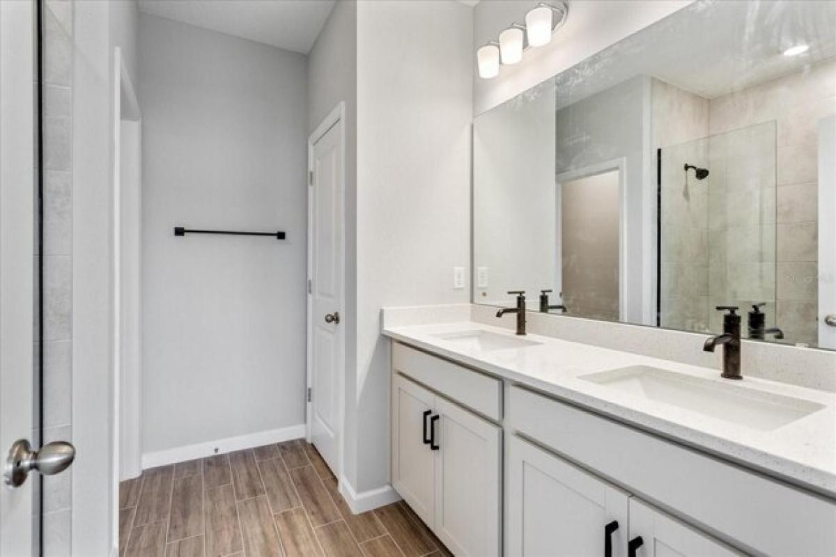 Picture of Home For Sale in Winter Garden, Florida, United States