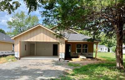 Home For Sale in Grove, Oklahoma