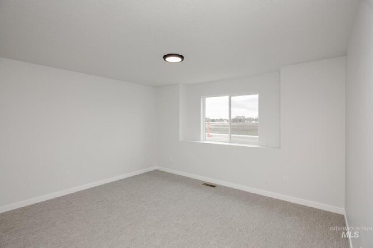 Picture of Home For Sale in Kuna, Idaho, United States