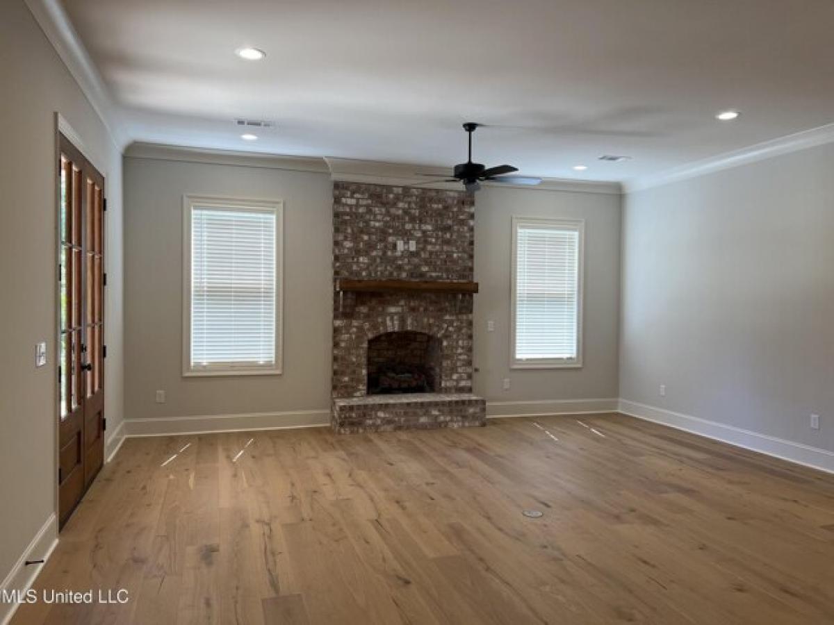 Picture of Home For Sale in Brandon, Mississippi, United States