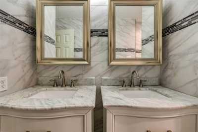 Home For Sale in Arlington, Texas