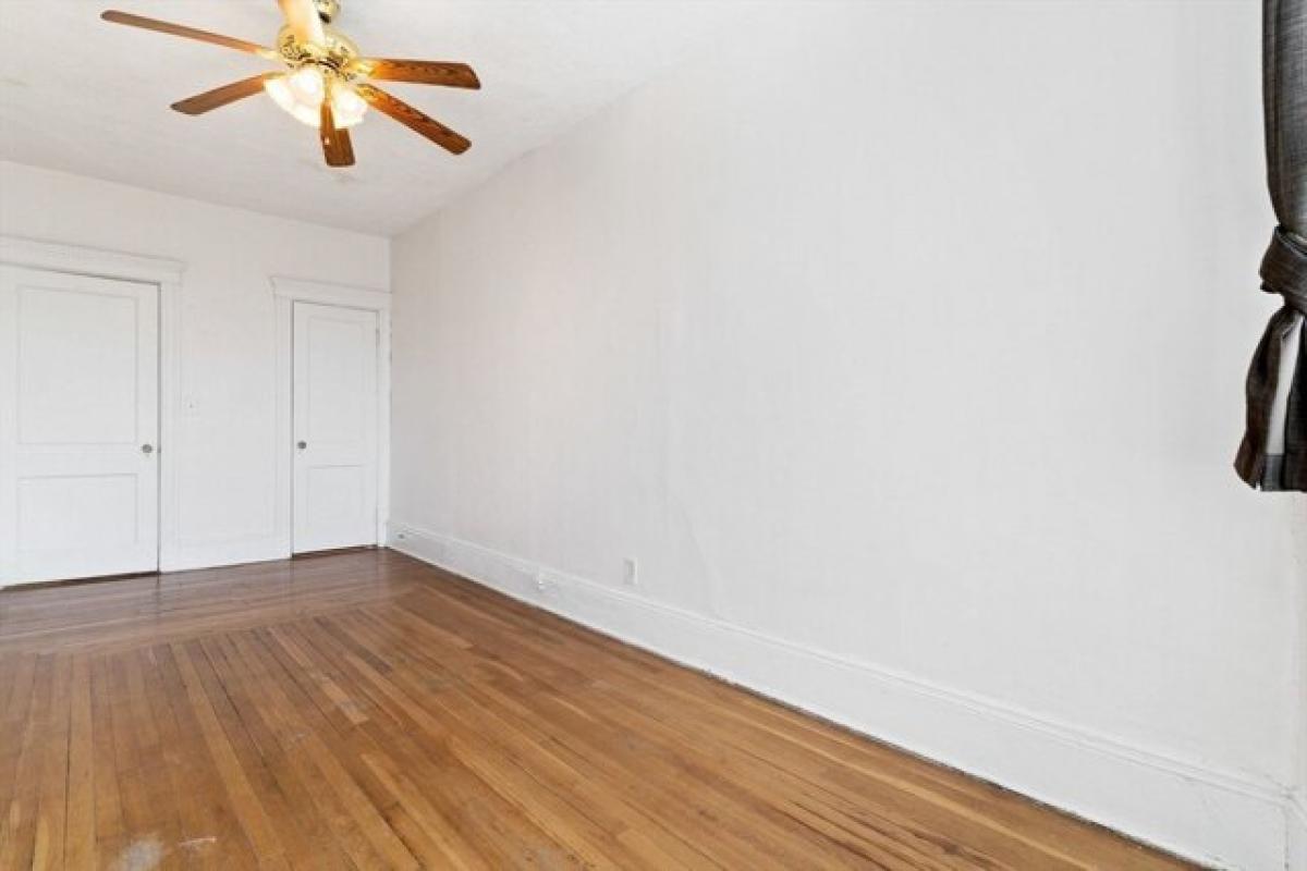 Picture of Home For Sale in Boston, Massachusetts, United States