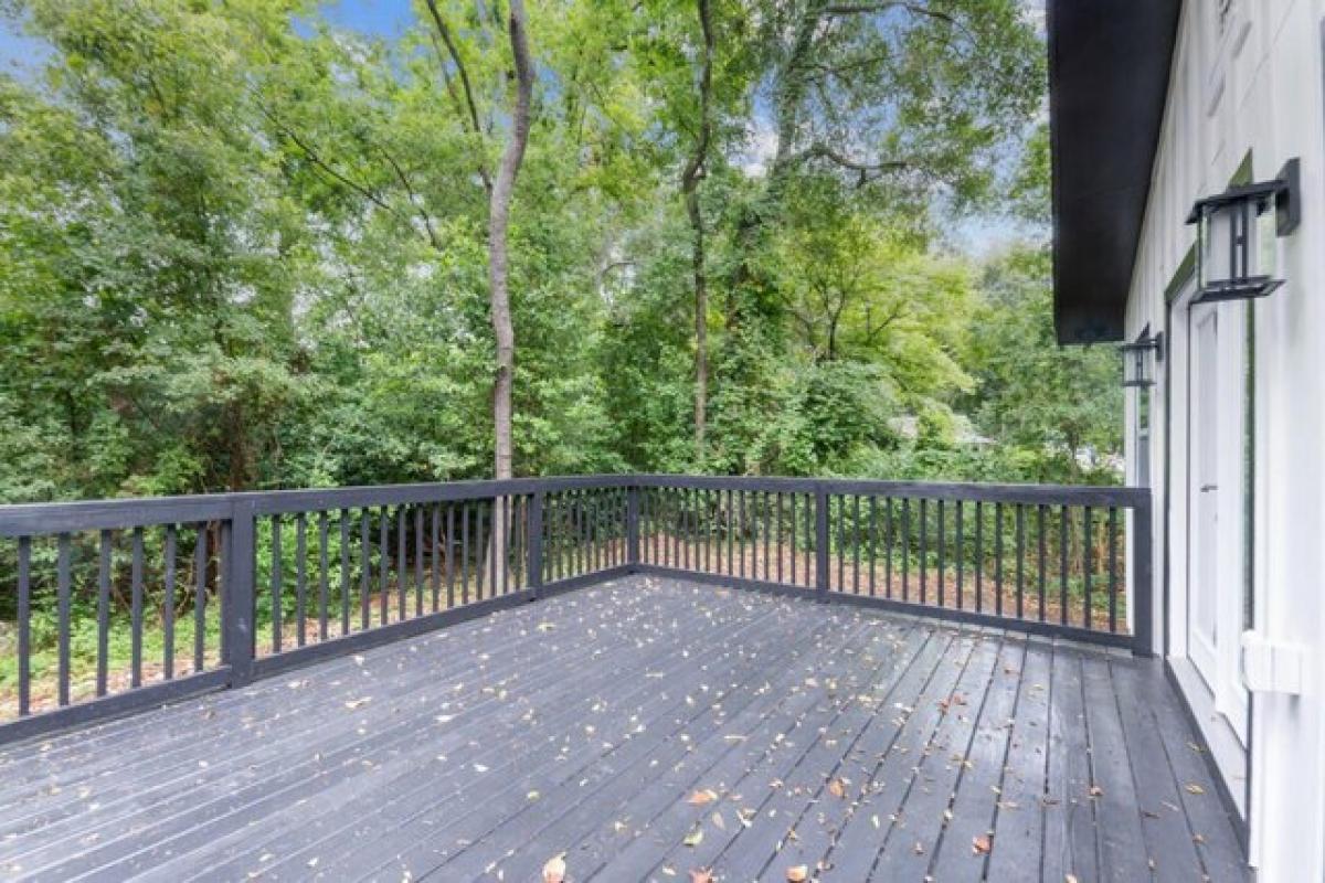 Picture of Home For Sale in Tallahassee, Florida, United States