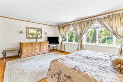 Home For Sale in Encino, California