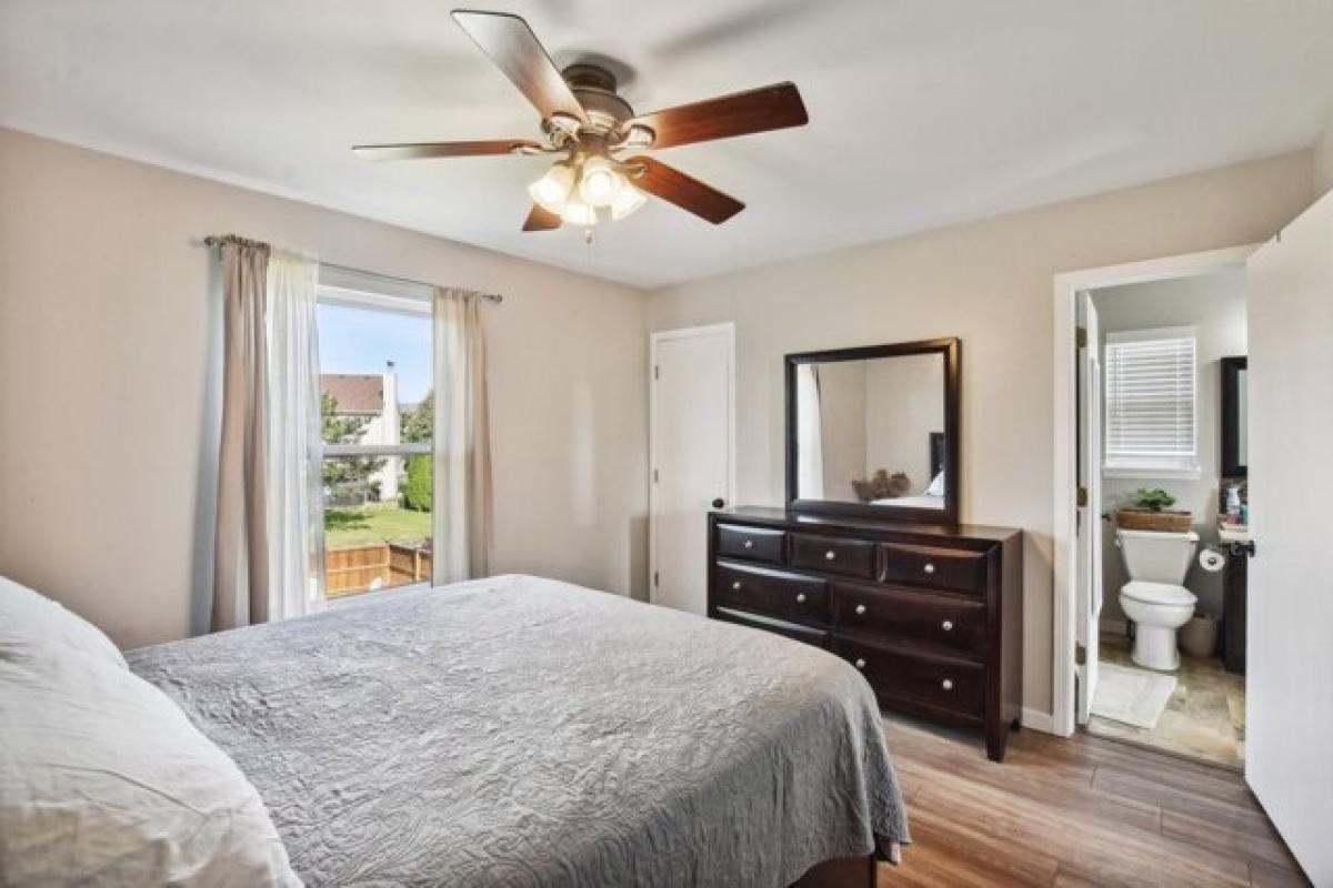 Picture of Home For Sale in Plainfield, Illinois, United States